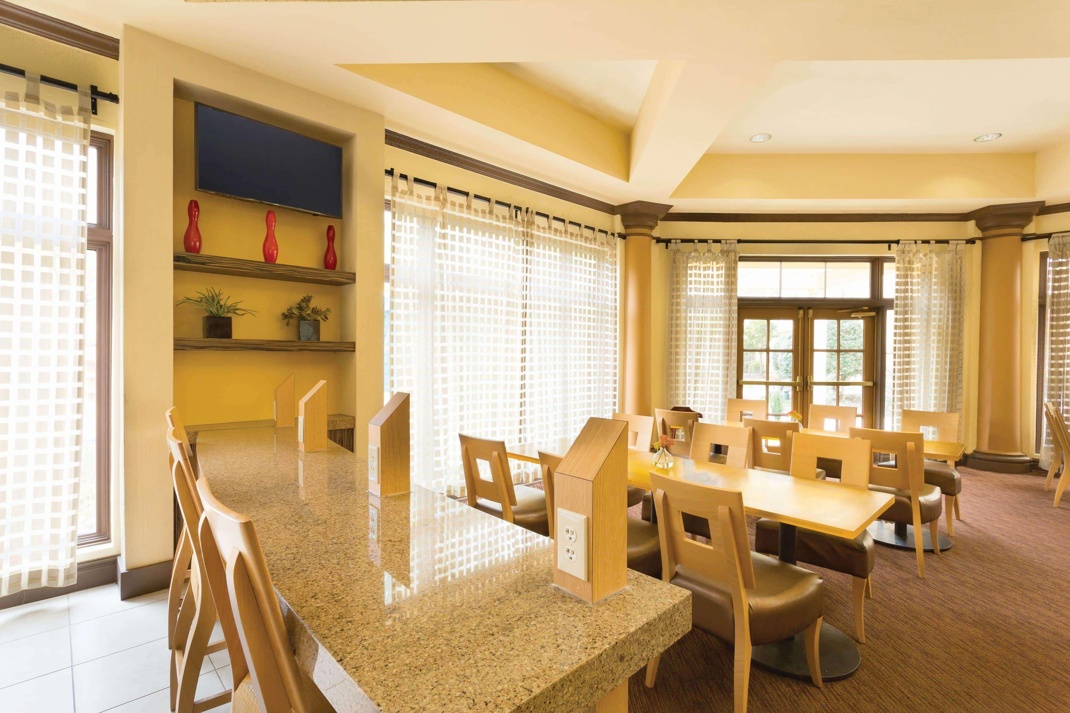 La Quinta By Wyndham Raleigh/Durham Southpoint Hotell Exteriör bild