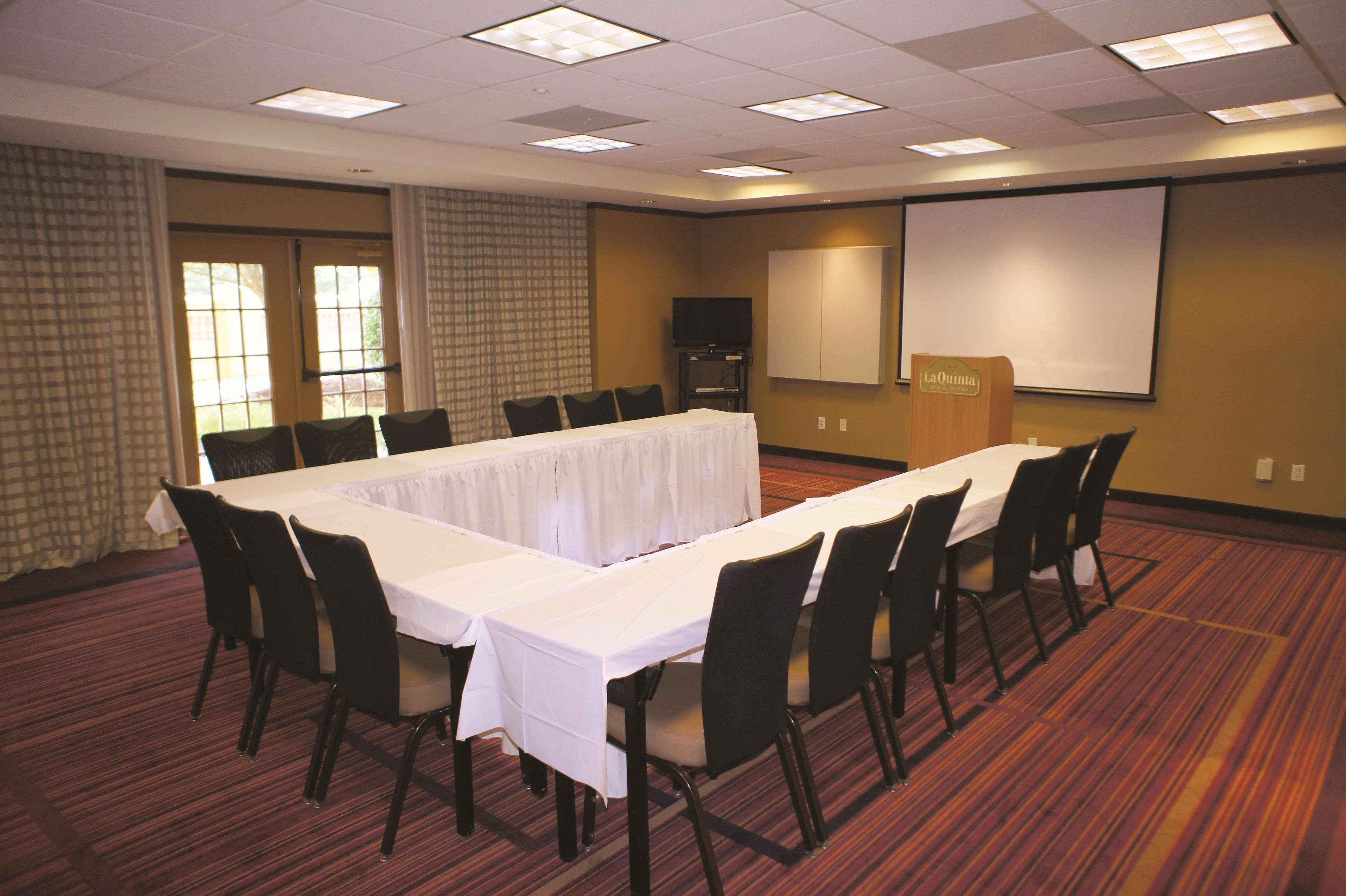 La Quinta By Wyndham Raleigh/Durham Southpoint Hotell Exteriör bild