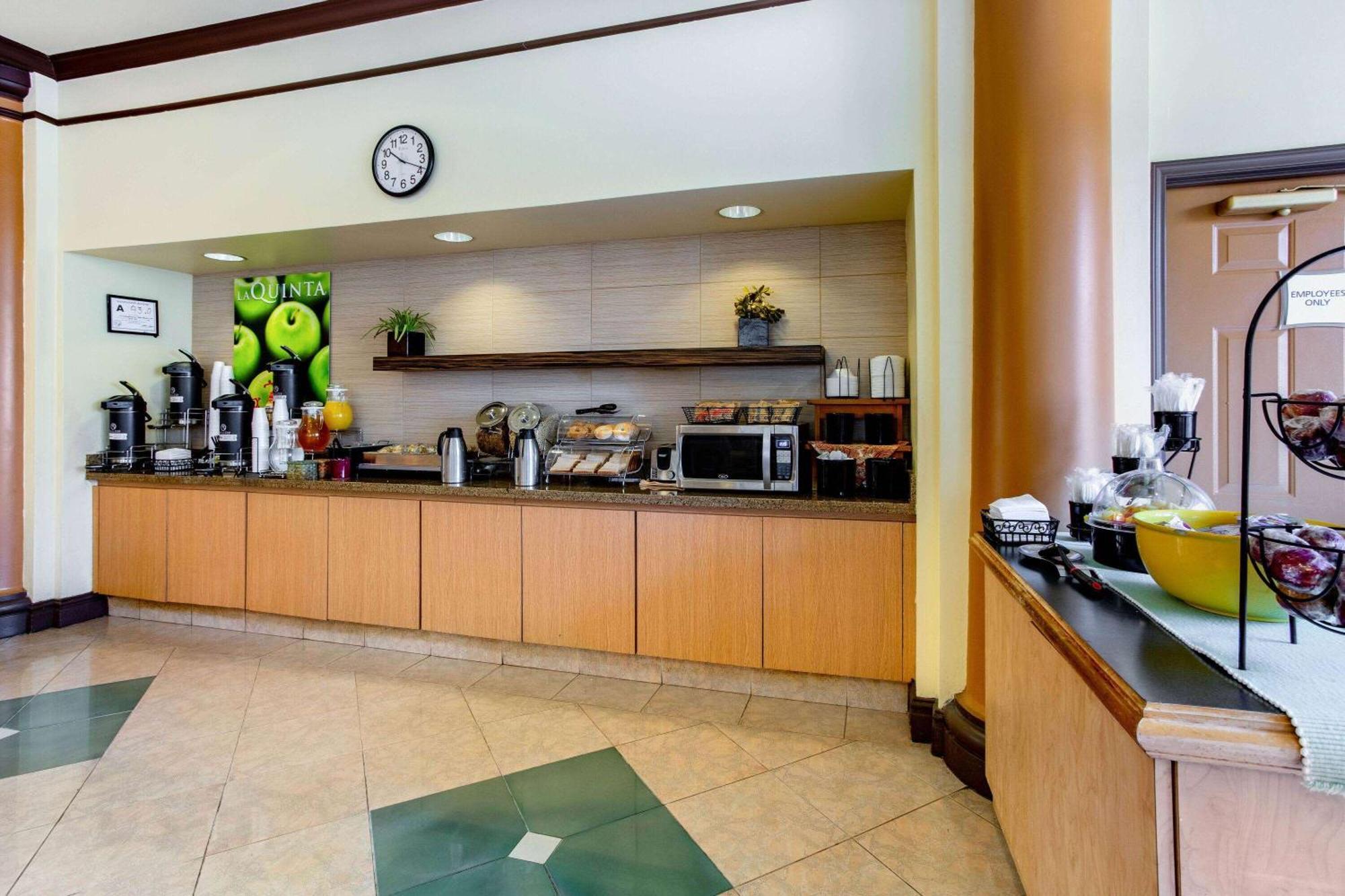 La Quinta By Wyndham Raleigh/Durham Southpoint Hotell Exteriör bild