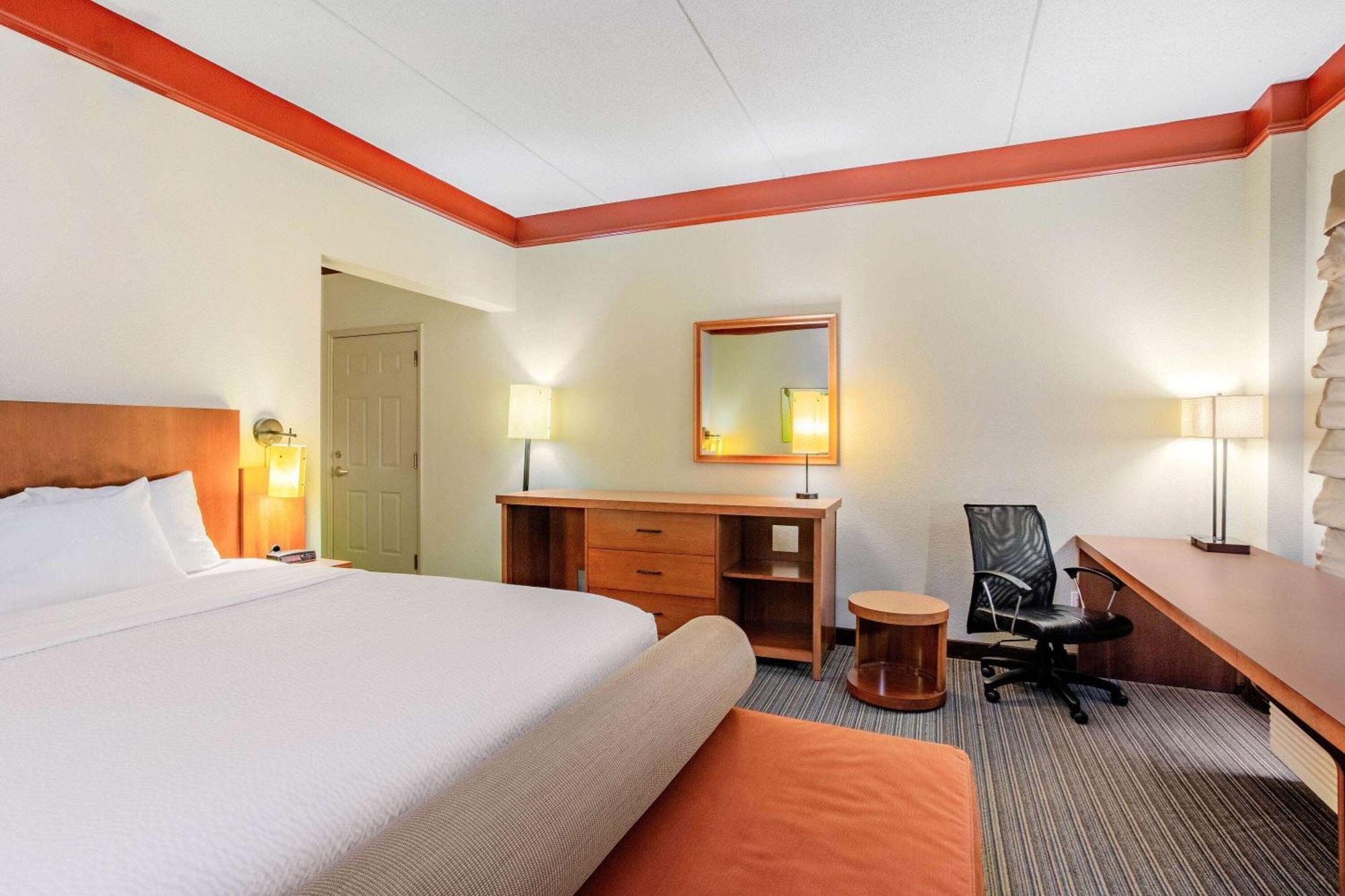 La Quinta By Wyndham Raleigh/Durham Southpoint Hotell Exteriör bild
