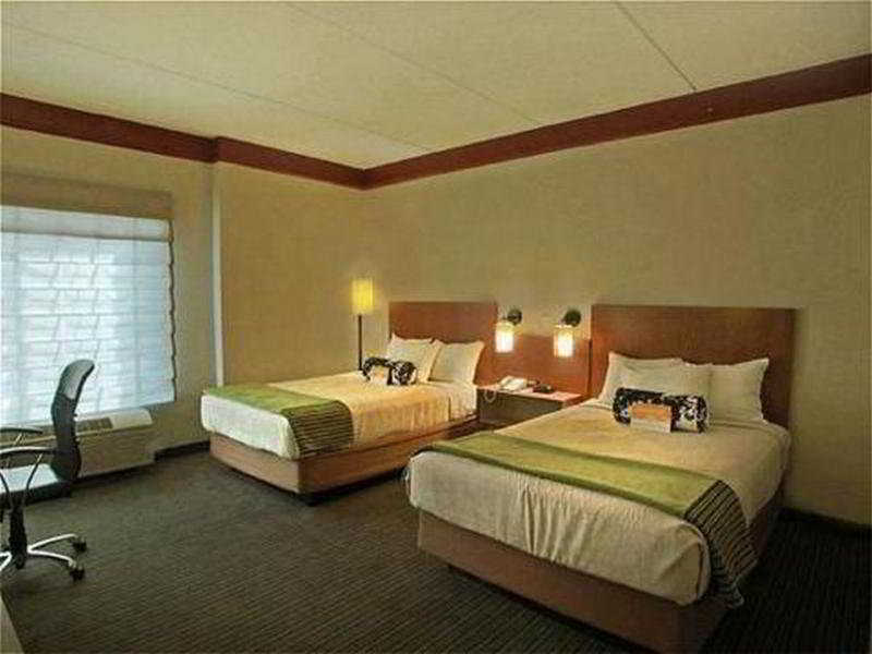 La Quinta By Wyndham Raleigh/Durham Southpoint Hotell Exteriör bild